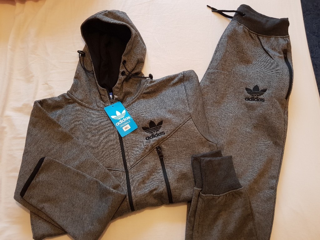 mens dark grey adidas tracksuit
